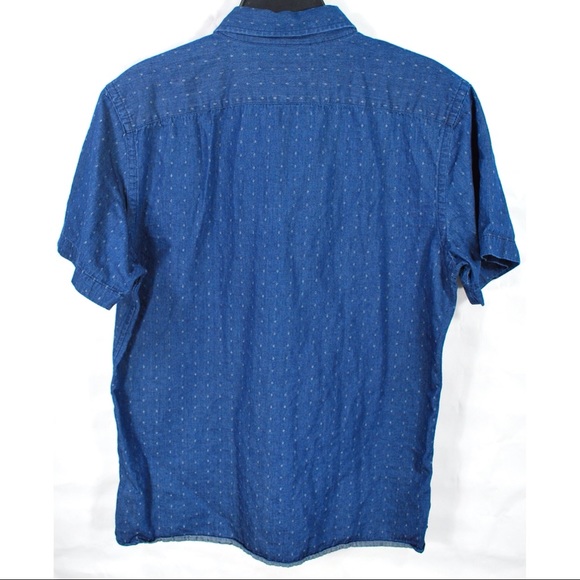 Banana Republic Dotted Denim Short Sleeve Shirt - Picture 2 of 5